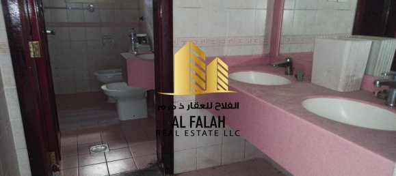 5 bedrooms Villa in Mughaidir, UAE No. 31481 28