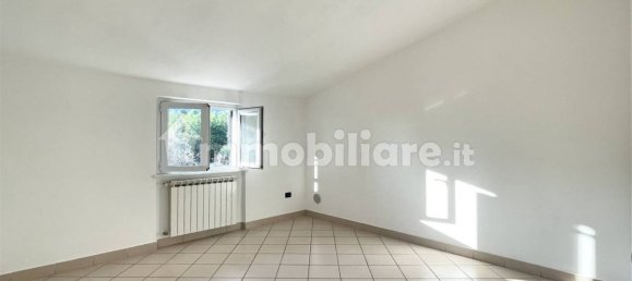 4 bedrooms Villa in Sarzana, Italy No. 305795 5