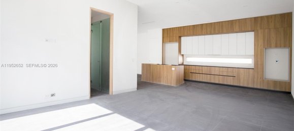 3 Schlafzimmer Villa in Miami, USA, Nr. 615410 30