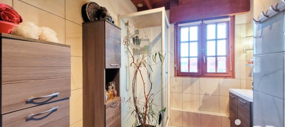 Casa de 4 dormitorios en Renty, France No. 77499 2