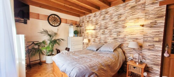 Casa de 4 dormitorios en Renty, France No. 77499 3