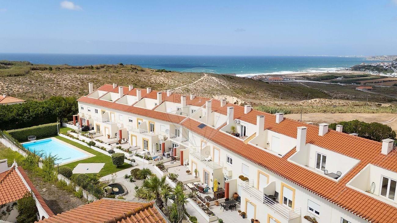 Casa de 4 dormitorios en Lourinha, Portugal No. 45174