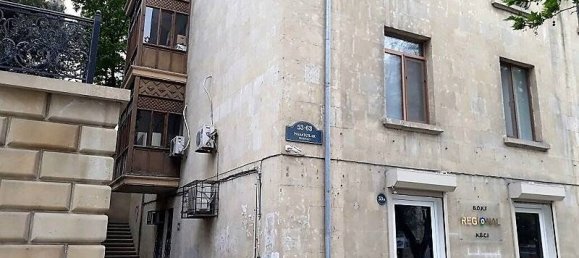 3 bedrooms Apartment in Baku, Azerbaijan No. 102 2