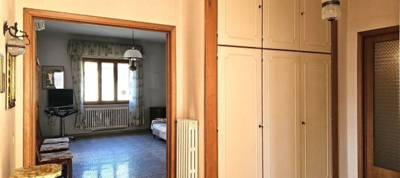 9 rooms Apartment in Cecina, Italy No. 46583 21