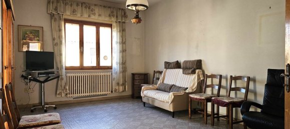 9 rooms Apartment in Cecina, Italy No. 46583 16
