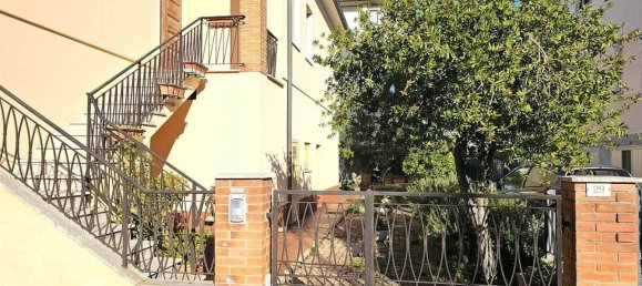 9 rooms Apartment in Cecina, Italy No. 46583 2