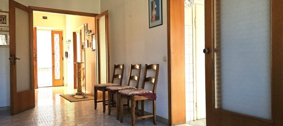 9 rooms Apartment in Cecina, Italy No. 46583 17