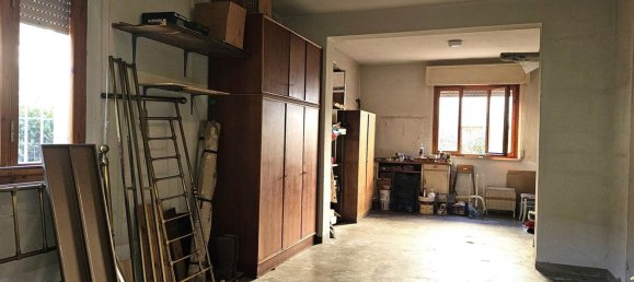 9 rooms Apartment in Cecina, Italy No. 46583 42