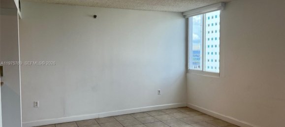 2 dormitorios propiedad comercial en venta en Miami, Miami-Dade, Florida, USA № 614808 10