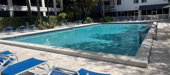 2 dormitorios propiedad comercial en venta en Miami, Miami-Dade, Florida, USA № 614808 27