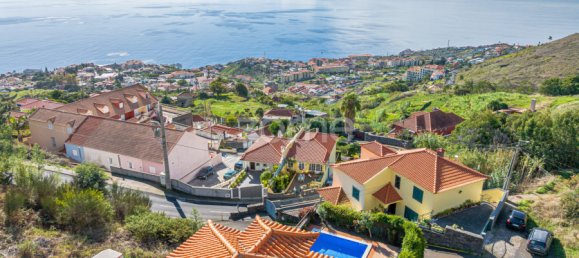 3 Schlafzimmer Haus in Canico, Portugal, Nr. 122002 5