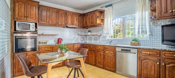 3 Schlafzimmer Haus in Canico, Portugal, Nr. 122002 24