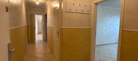 3 Schlafzimmer Wohnung in Ludwigshafen am Rhein, Germany, Nr. 74964 2