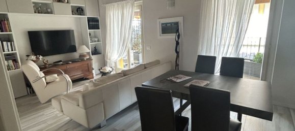 3 Schlafzimmer Penthouse in Oggiono, Italy, Nr. 365523 11