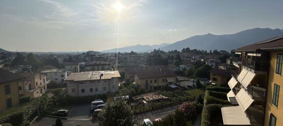 3 Schlafzimmer Penthouse in Oggiono, Italy, Nr. 365523 5