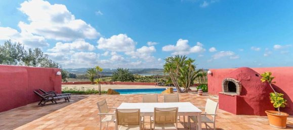 Casa de 4 dormitorios en Alicante, Spain No. 134580 8