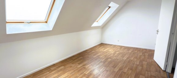 3 bedrooms House in Dammarie, France No. 50321 13