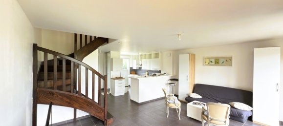 3 bedrooms House in Dammarie, France No. 50321 2