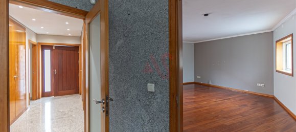 3 Schlafzimmer Haus in Matosinhos, Portugal, Nr. 352948 13