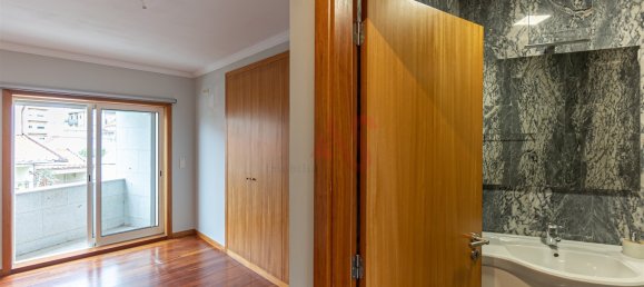 3 Schlafzimmer Haus in Matosinhos, Portugal, Nr. 352948 28