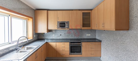 3 Schlafzimmer Haus in Matosinhos, Portugal, Nr. 352948 11