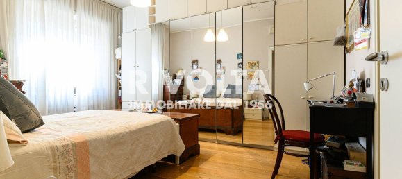 3 rooms Apartment in Rome, Italy No. 88152 21