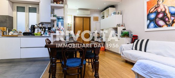 3 rooms Apartment in Rome, Italy No. 88152 6