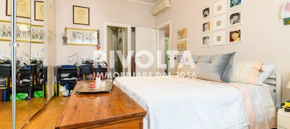 3 rooms Apartment in Rome, Italy No. 88152 24