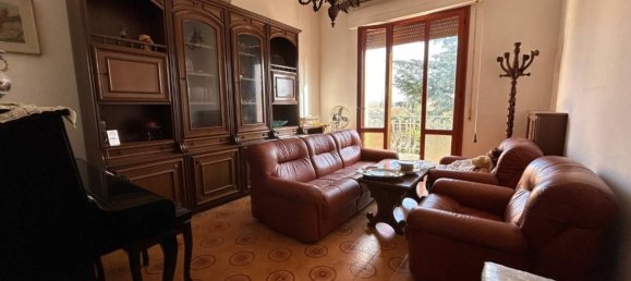 2 Schlafzimmer Haus in Empoli, Italy, Nr. 287313 6