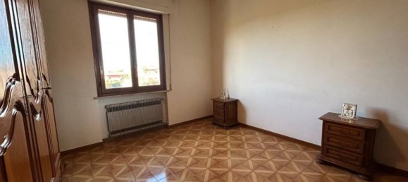 2 Schlafzimmer Haus in Empoli, Italy, Nr. 287313 17