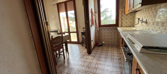 2 Schlafzimmer Haus in Empoli, Italy, Nr. 287313 4