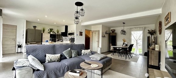 3 bedrooms House in Evrange, France No. 154665 2