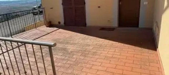 3 rooms Apartment in Castiglione d'Orcia, Italy No. 106929 6