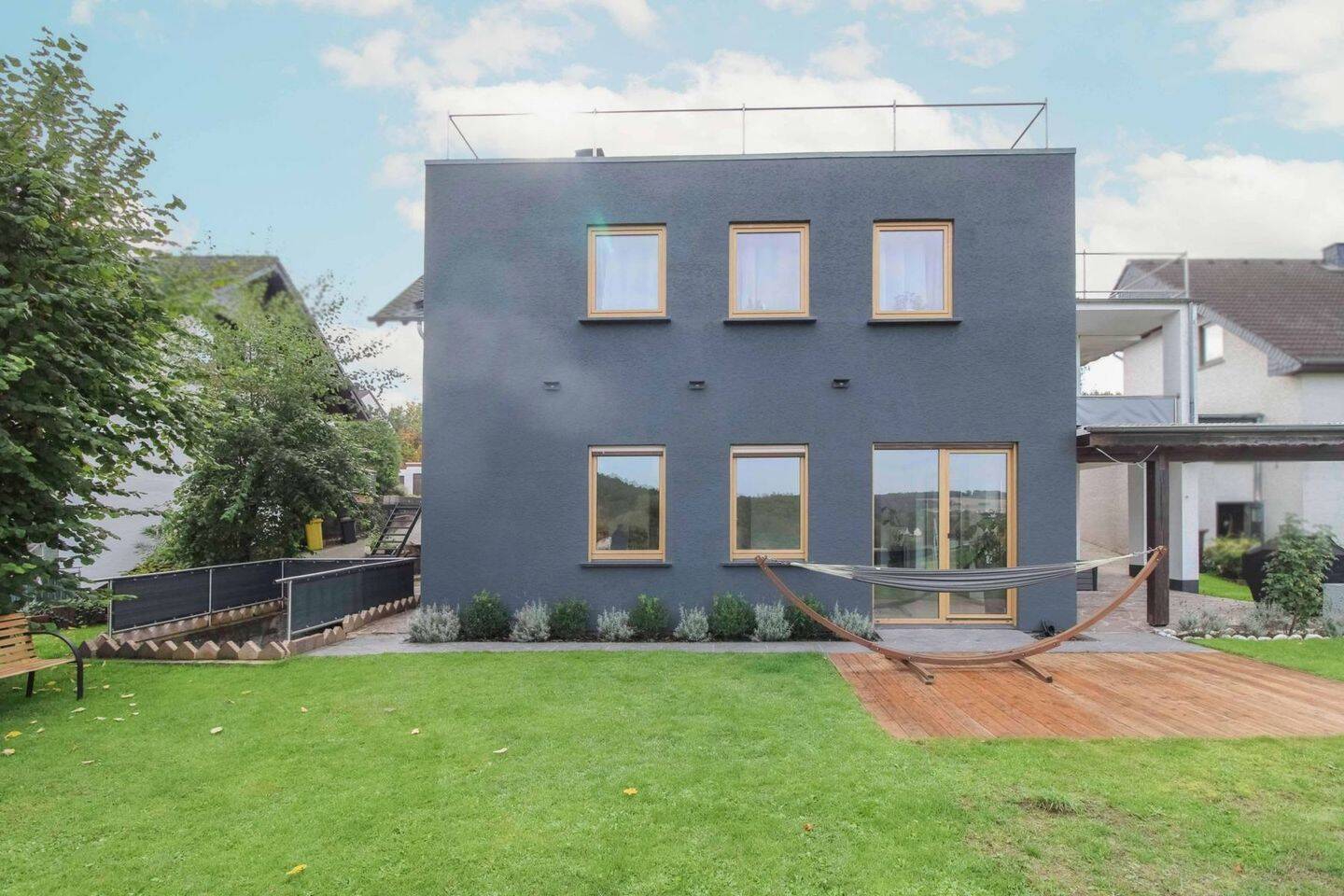 4 bedrooms Townhouse in Rhein-Lahn, Germany No. 333854