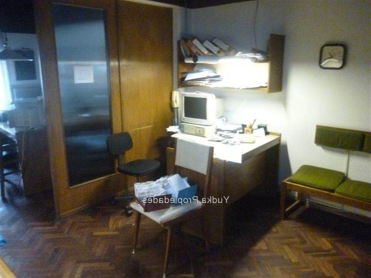 3 bedrooms Apartment in Montevideo, Uruguay No. 3860