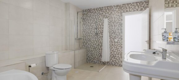 4 غرف نوم فيلا في Estepona, Spain رقم 131315 20