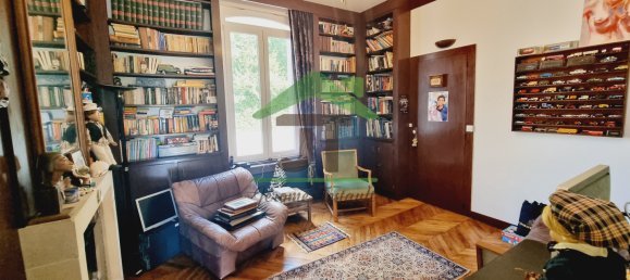  Castillos de 5 dormitorios en Eure-et-Loir, France No. 235399 10