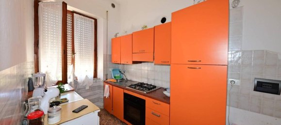 4 rooms Villa in Castiglion Fiorentino, Italy No. 19136 17