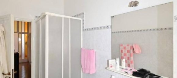 4 rooms Villa in Castiglion Fiorentino, Italy No. 19136 13