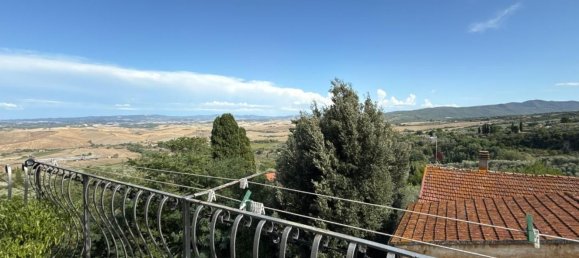 7 غرف نوم شقة في Chianni, Italy رقم 332325 3