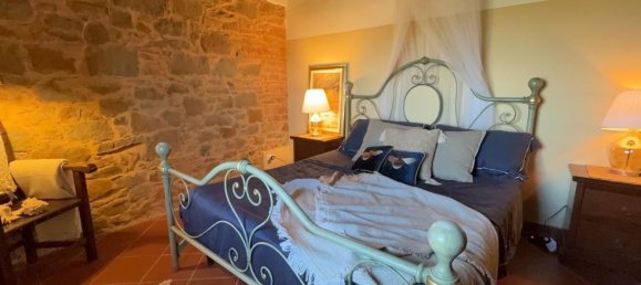 7 غرف نوم شقة في Chianni, Italy رقم 332325 30