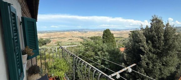 7 غرف نوم شقة في Chianni, Italy رقم 332325 4