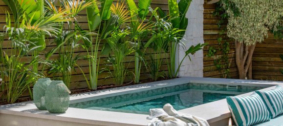 4 bedrooms Villa in Marbella, Spain No. 10115 9