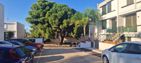 4 chambres Maison à Augusta, Italy No. 381692 2