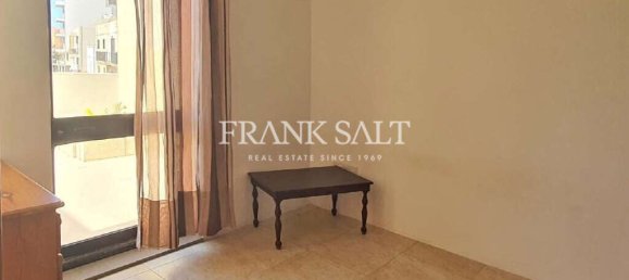 Penthouse T2 em Saint Paul's Bay, Malta N.º 2238 5