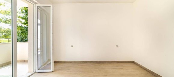 3غرفة شقة في Pozzo d'Adda, Italy رقم 60473 23