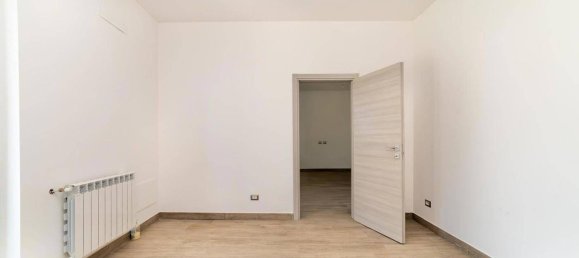 3غرفة شقة في Pozzo d'Adda, Italy رقم 60473 30