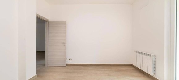 3غرفة شقة في Pozzo d'Adda, Italy رقم 60473 33