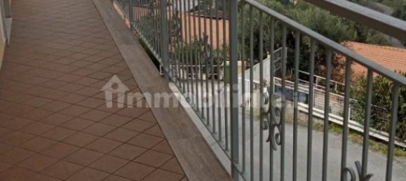 Квартира с 3 спальнями в Четраро, Италия № 343694 18