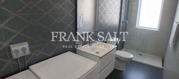 Apartamento de 1 dormitorio en Gzira, Malta No. 7709 9